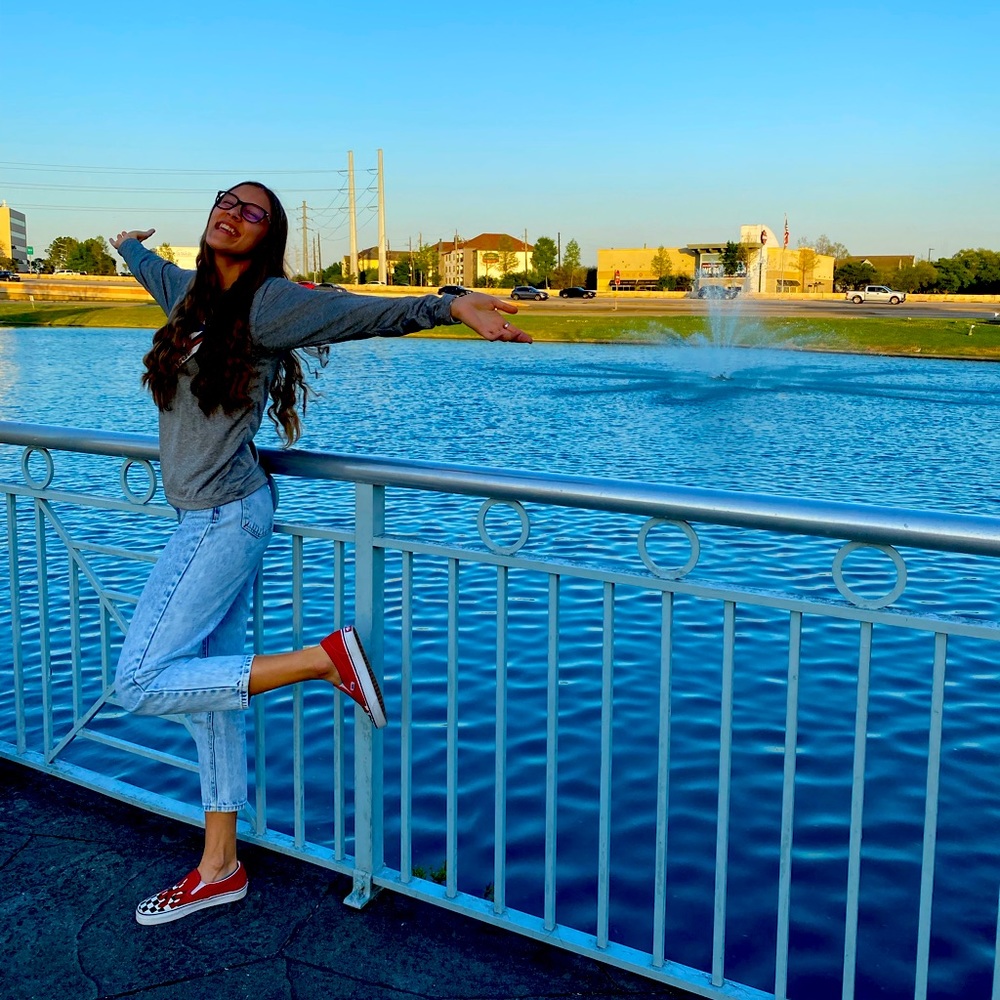 Meet your Posher, Grace